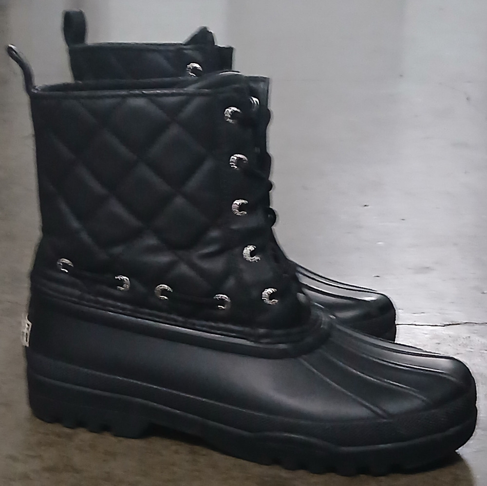 Sz7 Sperry Black Duck Boots